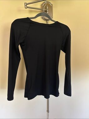TYR Black Long-Sleeve Swim Tee